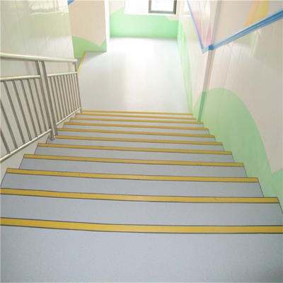 河南驻马店同质透心PVC地板 打造专业羽毛球场地的不二之选